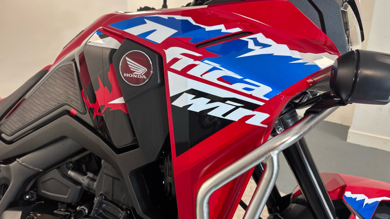 (24MY) Honda Africa Twin CRF1100L Electric Suspension DCT